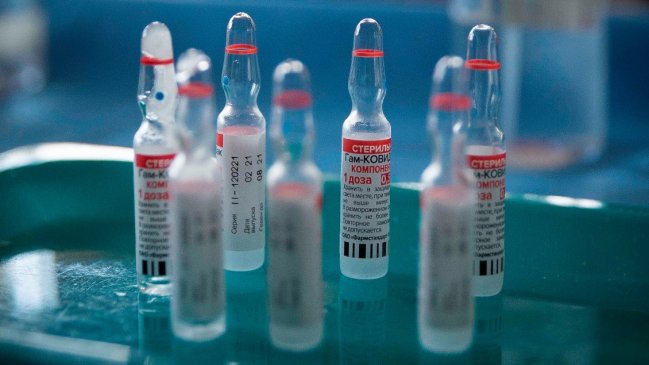 Rusia afirma que superaron obstáculos para registrar la Sputnik V en la OMS