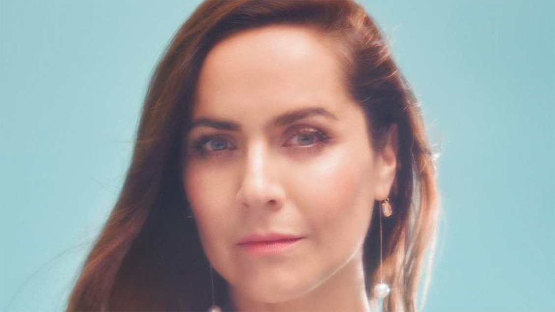 Natalia Valdebenito llega al Teatro Nescafé con su show 