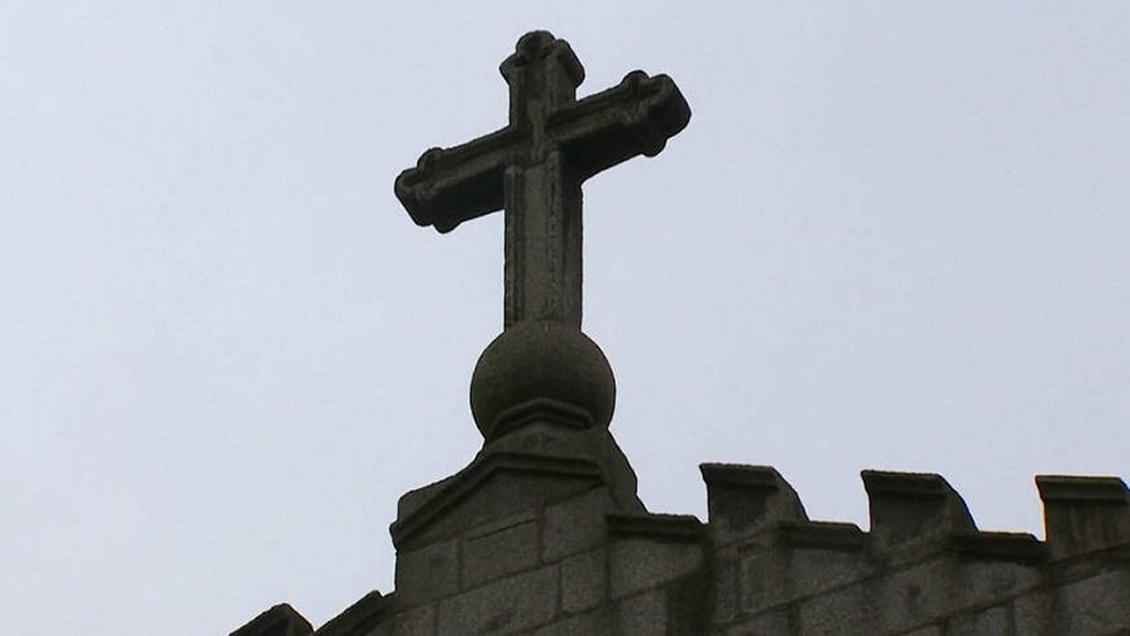 Abrumadora cifra: Contabilizan 330 mil víctimas de pederastia dentro de la iglesia católica francesa