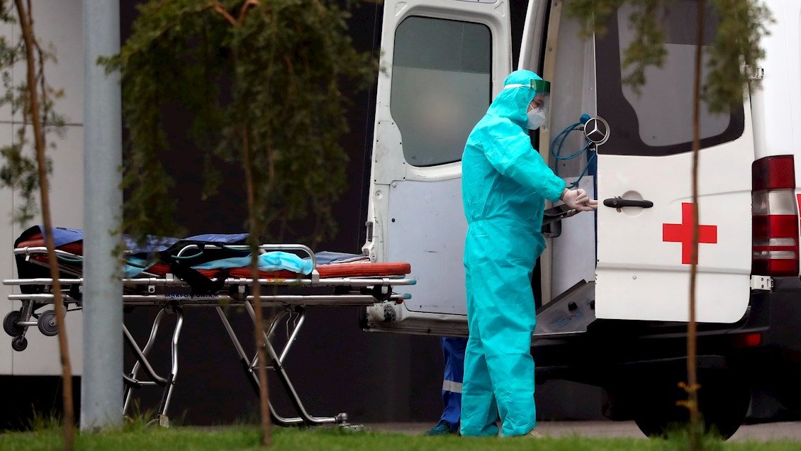 La pandemia sigue retrocediendo a nivel global, aunque no en Europa