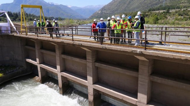 Canal Maule Norte ya cuenta con compuertas automatizadas