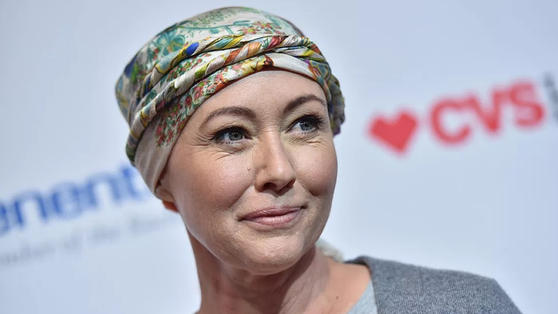 Durante el Mes de Sensibilización del Cáncer de Mama: Shannen Doherty comparte fotos de su lucha en contra de la enfermedad
