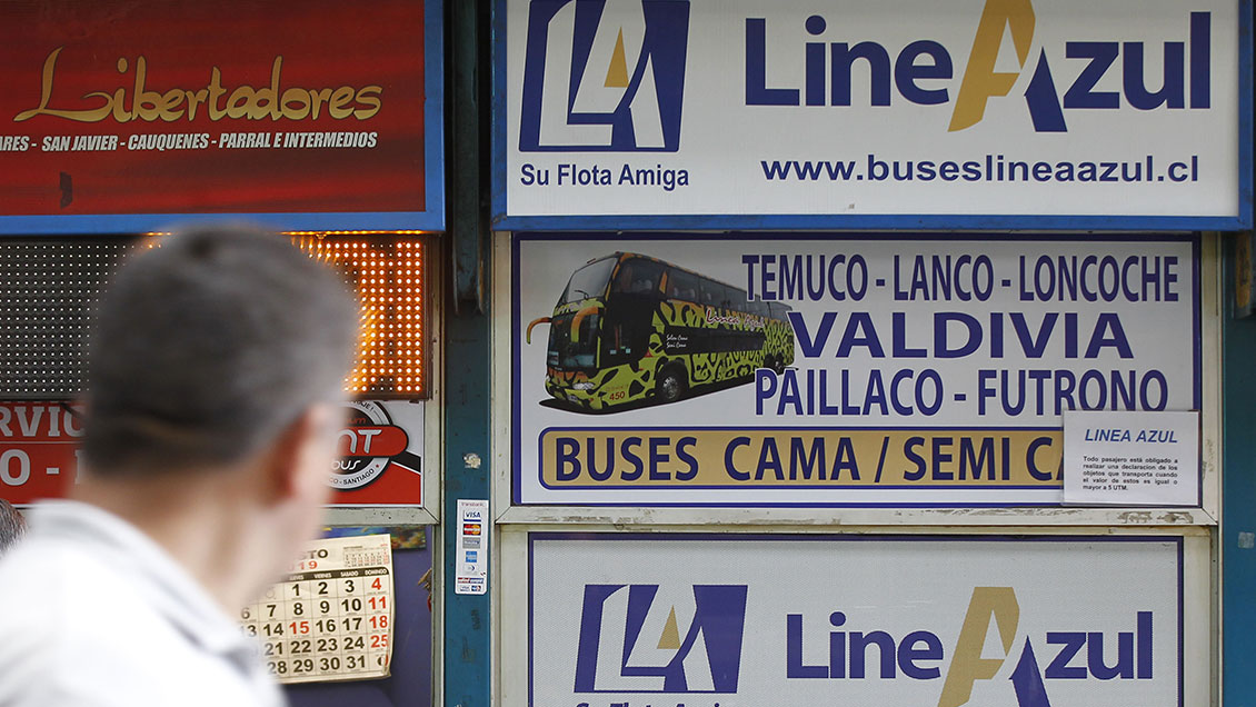 Condenan en juicio abreviado a chofer de bus volcado en caso Línea Azul