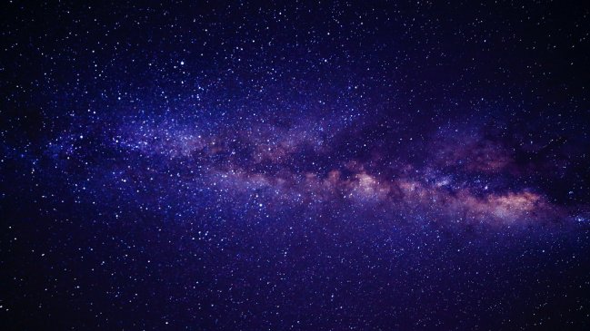 Astrónomos detectan señales de radio desconocidas desde centro de la Vía Láctea