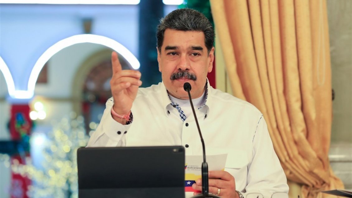 Maduro acusa a Iván Duque de promover la xenofobia contra los venezolanos