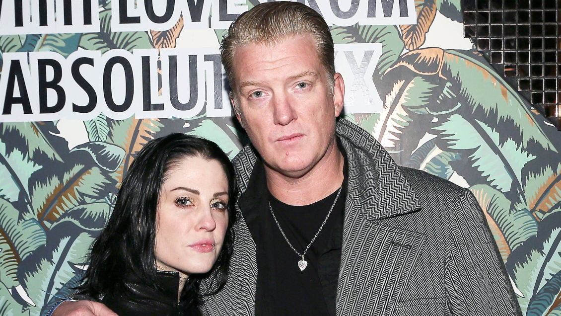 Exesposa de Josh Homme es declarada inocente en disputa por la custodia de sus hijos