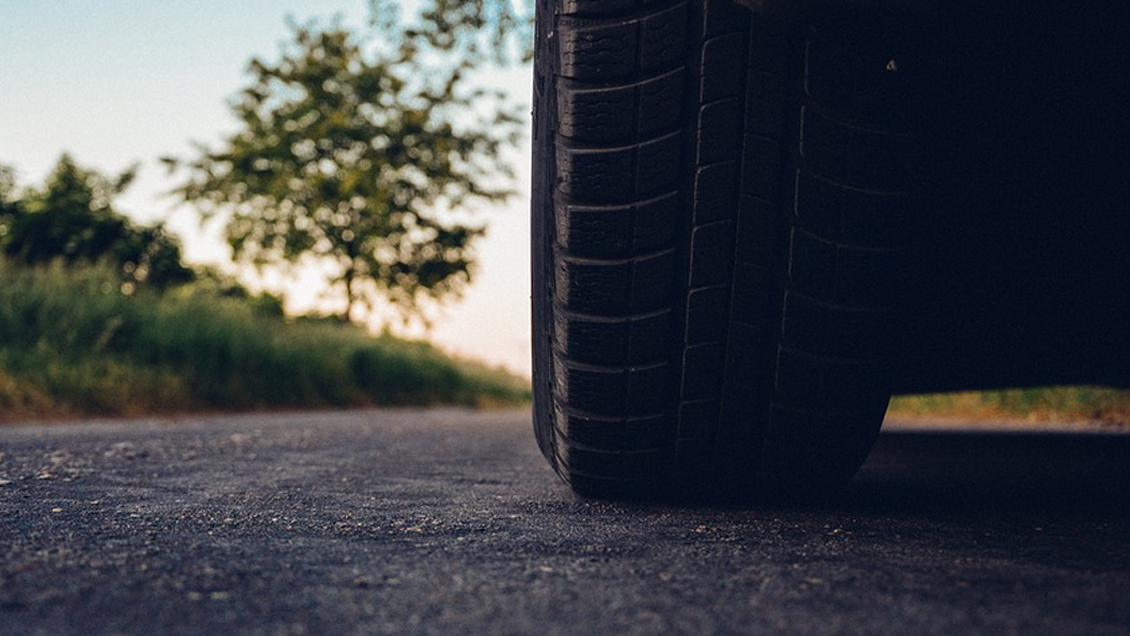 Hombre apareció ahorcado y maniatado a 500 kilómetros de su auto