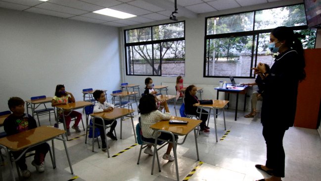 Encuesta reveló que un 92% de los docentes ha visto afectada su salud mental con la pandemia