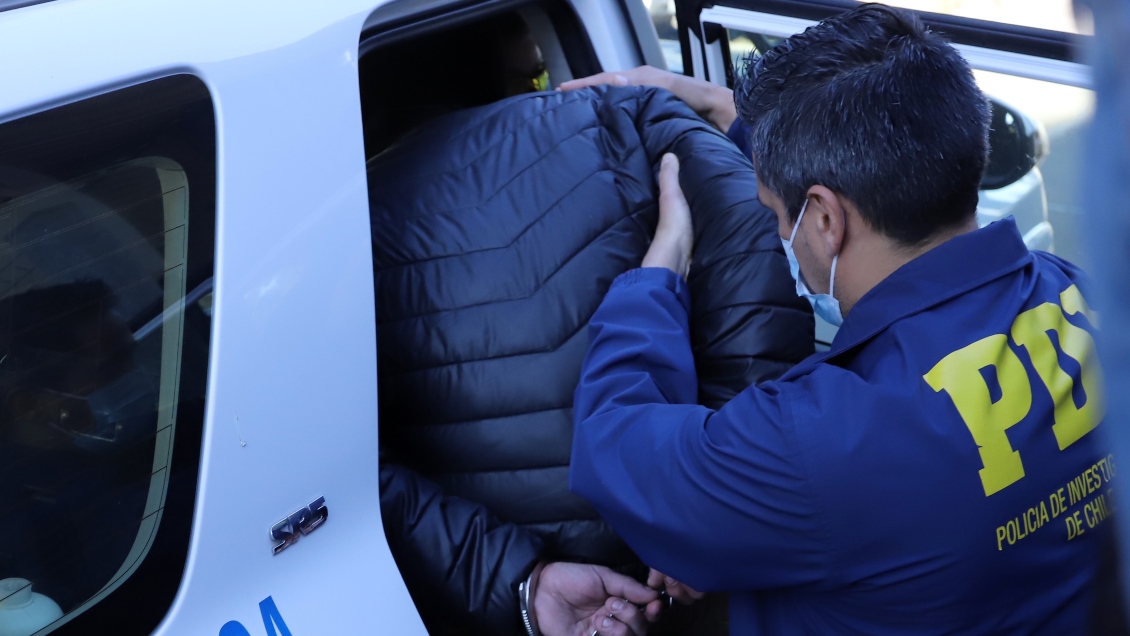 PDI detuvo a hombre acusado de robo de camión de gas en Valparaíso