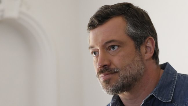 Ante descuelgues pro Kast, Sichel ofrece 