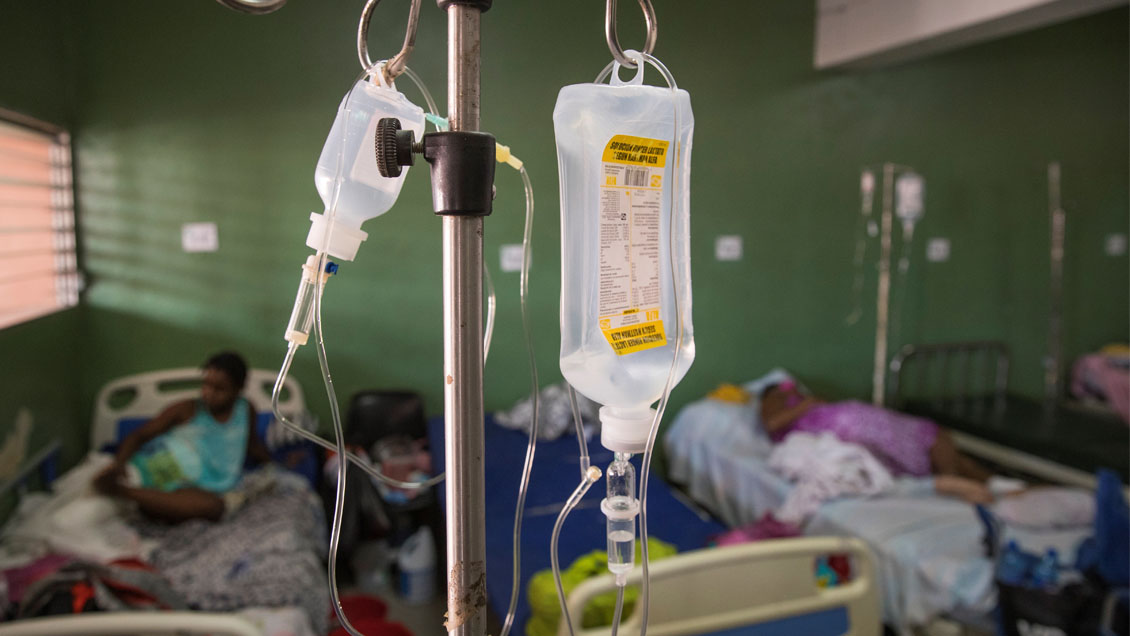 La falta de combustible en Haití deja fuera de servicio 50 centros sanitarios