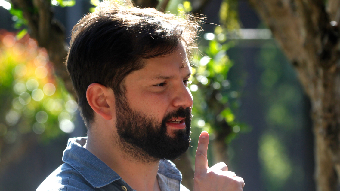 Boric pide para el próximo debate un 