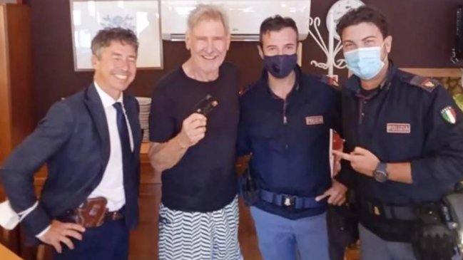 Turista encontró tarjeta de crédito de Harrison Ford que extravió en Italia