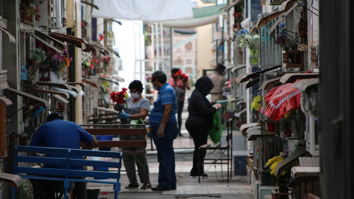 Cementerios 1 y 3 de Iquique extenderán horario de apertura al público por Día de Todos los Santos