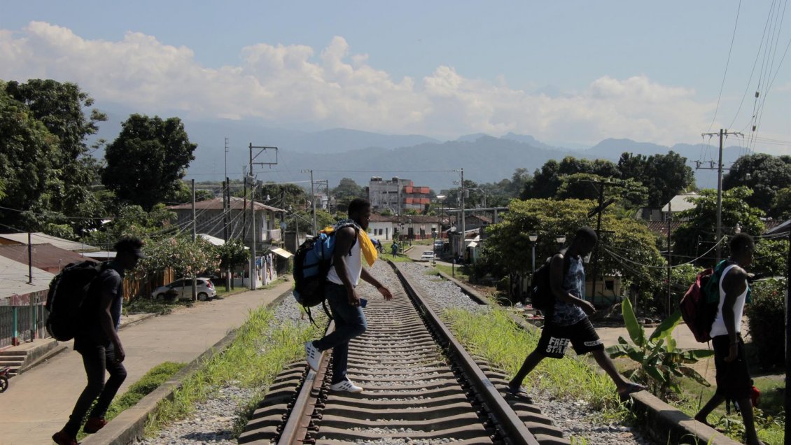El covid redujo en más del 30% las llegadas de inmigrantes en 2020 a la OCDE