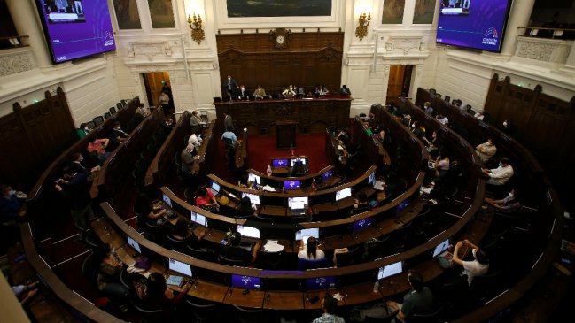 Suprema admitió recurso de protección de constituyentes de Vamos por Chile