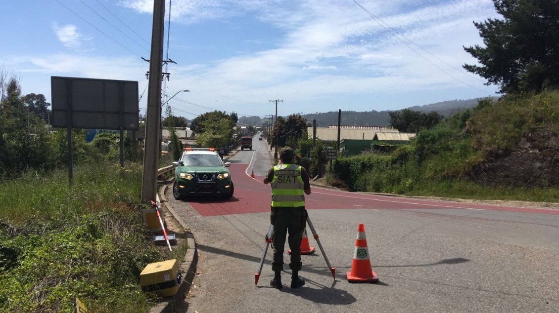 Conductor murió al volcar su camión en la ruta de ingreso a Cobquecura