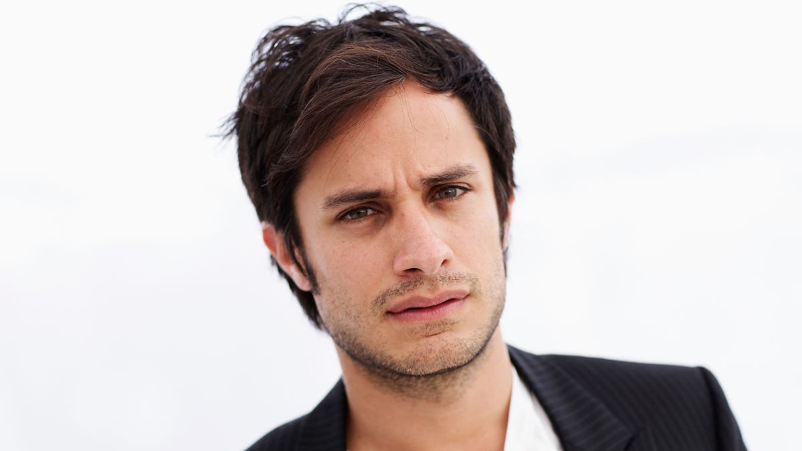Gael García Bernal protagonizará al Hombre Lobo en nuevo especial para Disney+