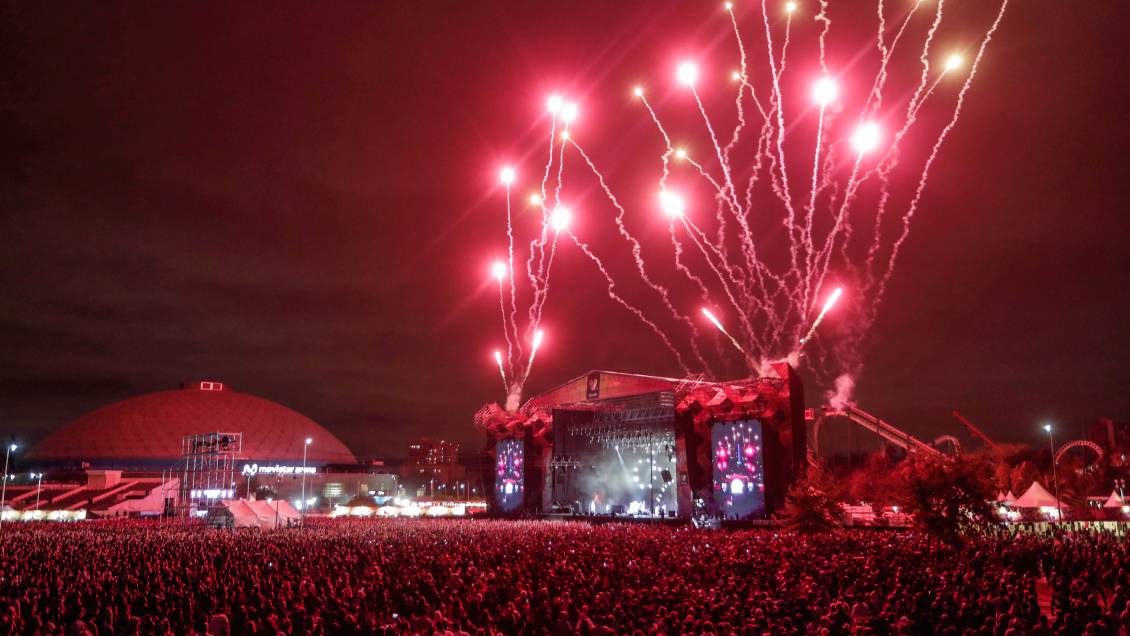 Vecinos de Barrio Rondizzoni organizan acto para pedir fin de Lollapalooza en Parque O'Higgins