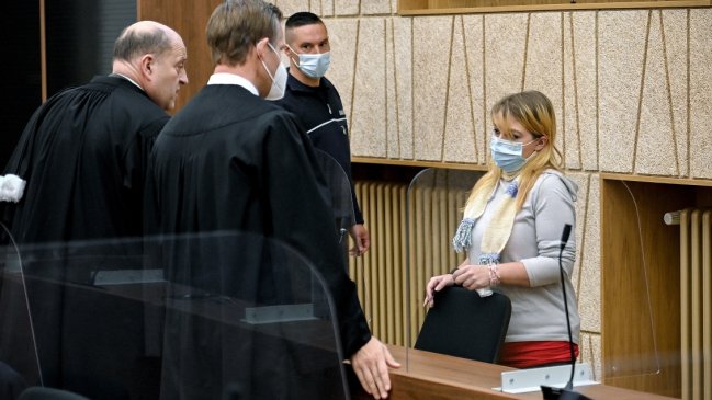 Cadena perpetua para mujer alemana que mató a cinco de sus seis hijos