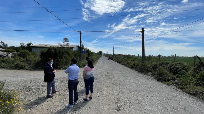 Asfaltarán estratégica ruta que mejorará conectividad vial en el sector oriente de Chillán