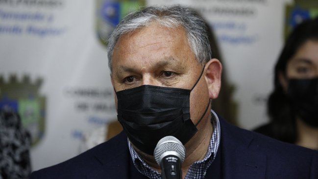 Gobernador de Valparaíso sube sueldo mínimo de sus trabajadores a 500 mil pesos