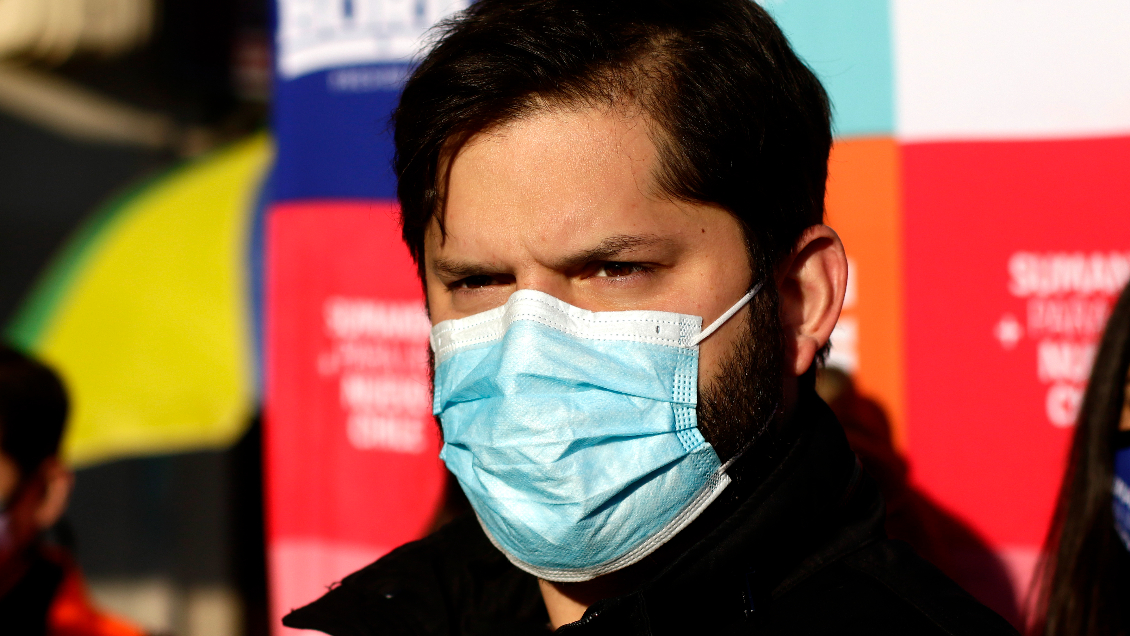 Boric, abierto a ser investigado por acusación de acoso: 