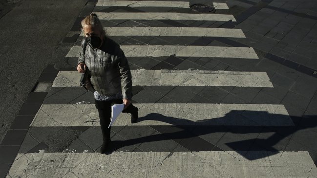 Paso a Paso: 21 comunas del país retrocederán de fase este sábado