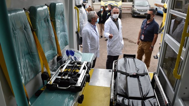 Hospital de Iquique cuenta con tres nuevas ambulancias