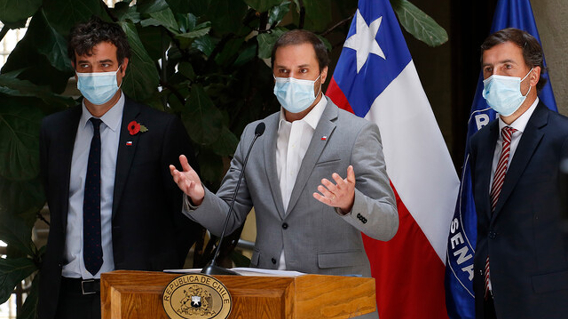 Gobierno por caso pasaportes: 