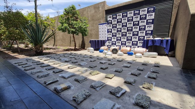 Camioneros y peonetas fueron detenidos por portar 134 kilos de droga y una granada militar