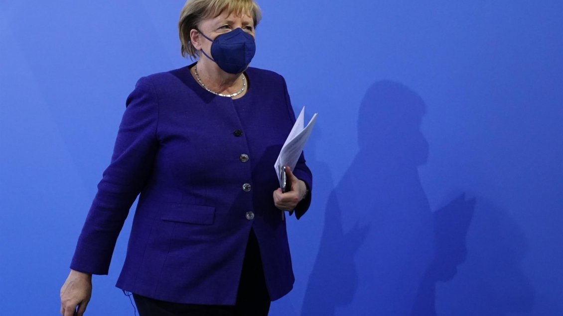 Alemania impondrá medidas de restricción a no vacunados contra el Covid tras el fuerte rebrote