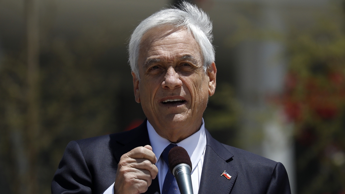 Piñera planifica el último tramo de su mandato, junto al gabinete, en Cerro Castillo