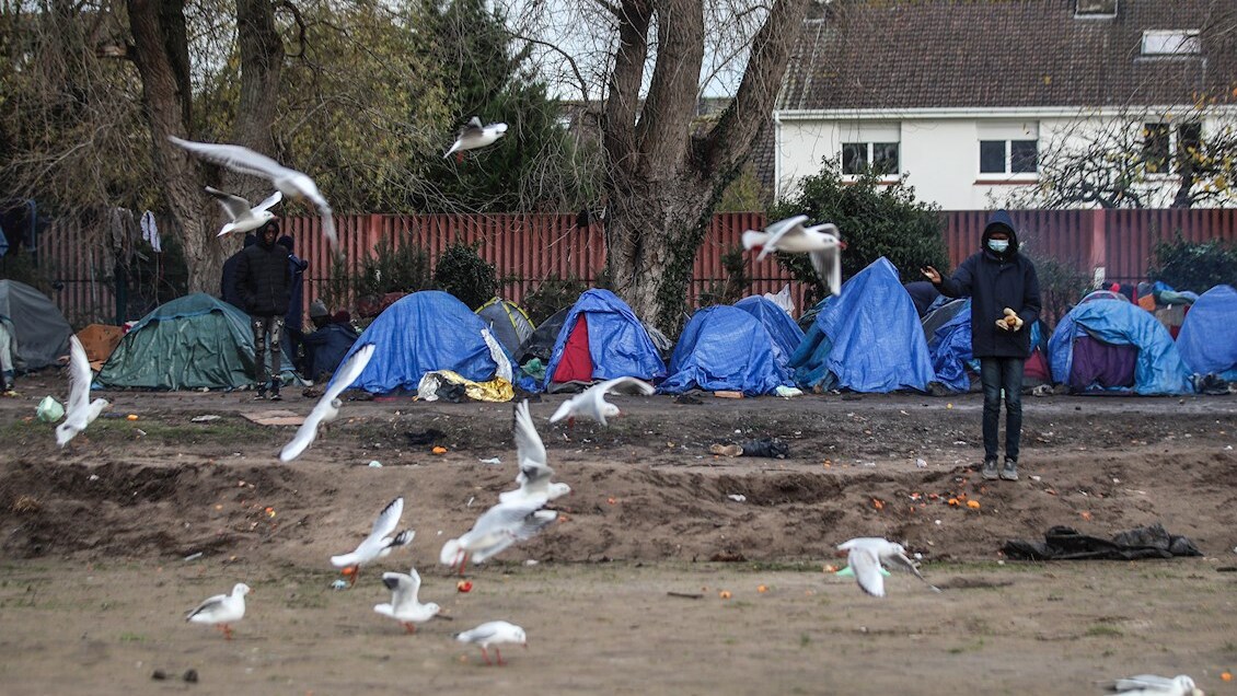 Francia prepara en Calais un mayor control migratorio hacia el Reino Unido