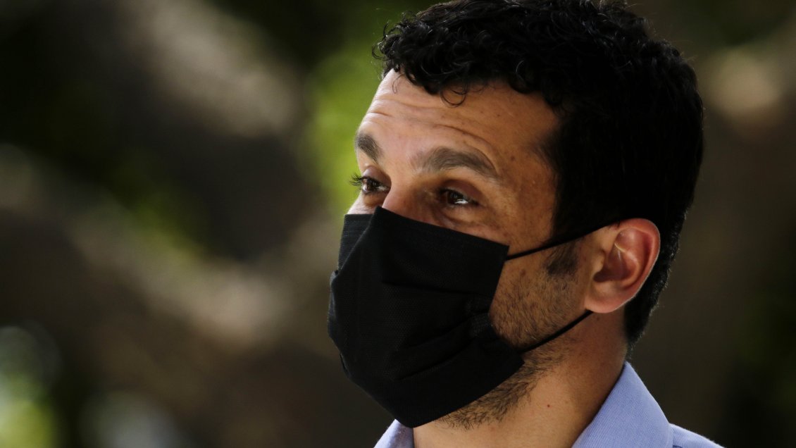 Conflicto en macrozona sur: Bassa ve interés por lograr un 