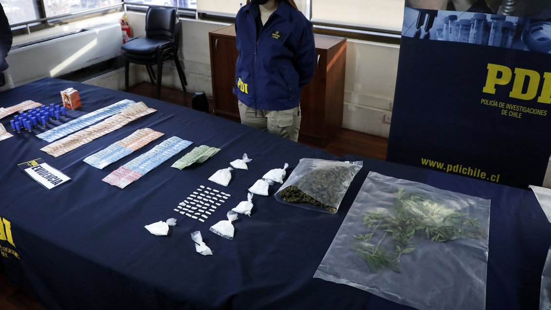 PDI detuvo a 14 personas tras operación por tráfico de drogas en Los Ríos