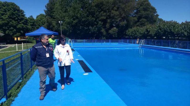  Ñuble: Autorizan funcionamiento de 35 piscinas de uso público para este verano  