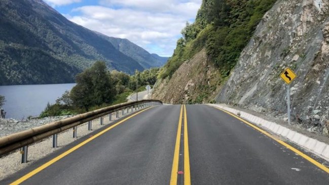 Anuncian millonaria licitación para pavimentar tramo de Carretera Austral entre Puerto Cisnes y Puyuhuapi