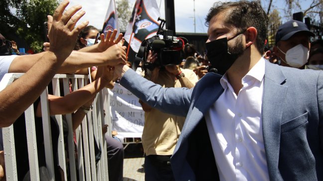 Grupo de economistas de la ex Concertación llamó a votar por Gabriel Boric