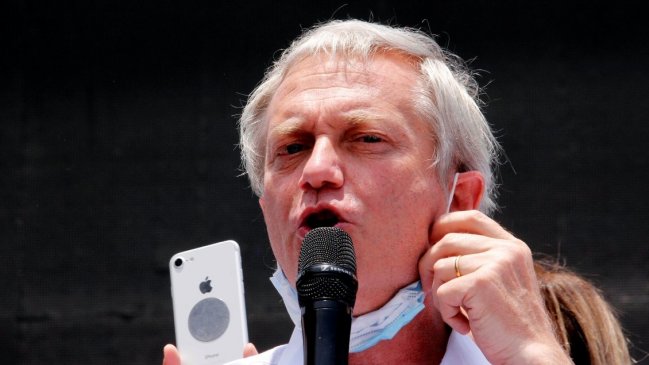 Kast tras participar en 