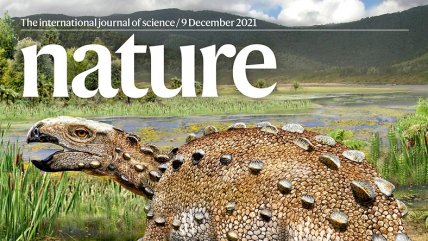 Portada de revista Nature destaca a dinosaurio chileno  