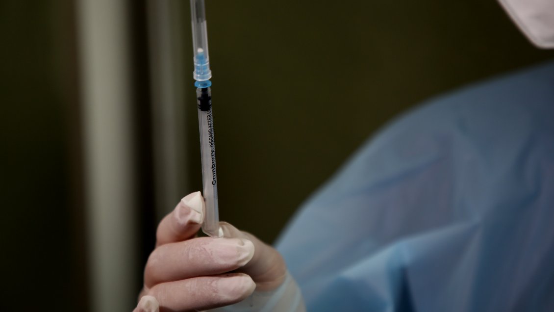 Colegio Médico: Hay que combatir la desinformación con respecto a las vacunas