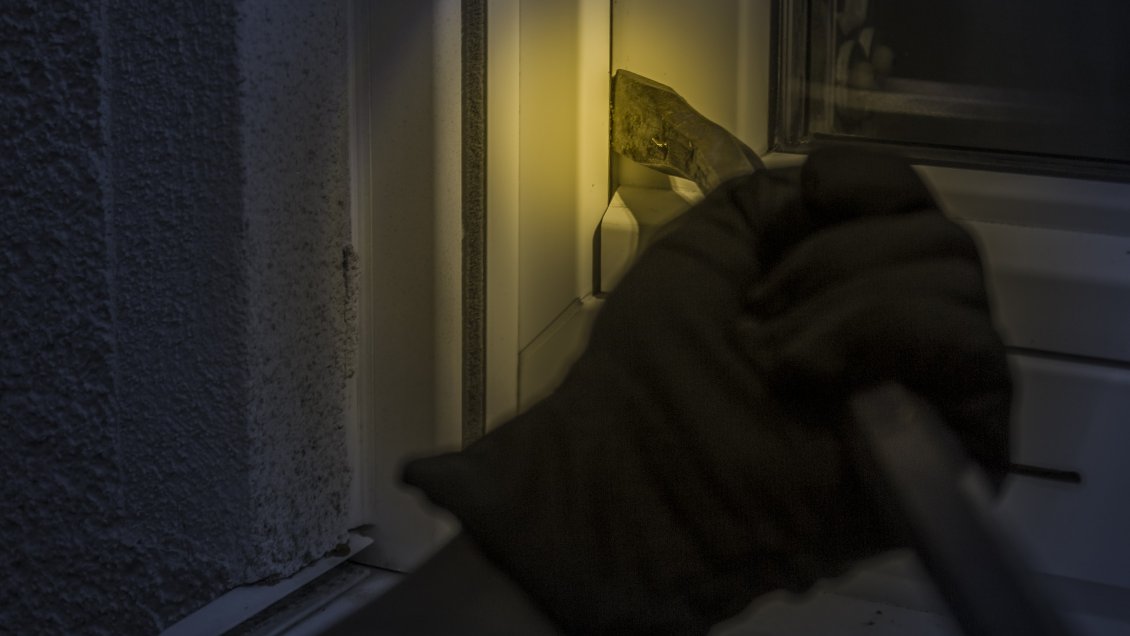 Ladrón que robó en seremis y Conservador de Bienes Raíces fue condenado a 12 años y medio de cárcel