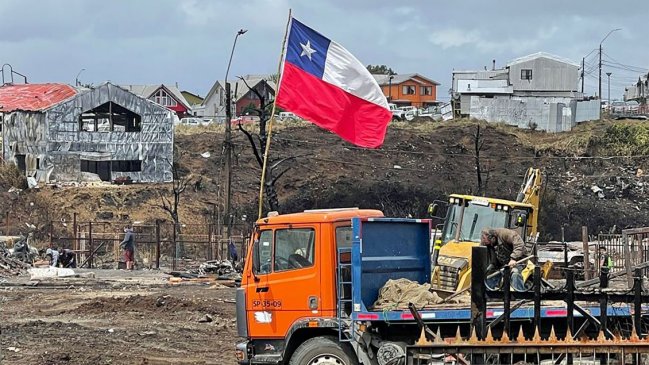 Hay evidencia de consumo de alcohol y cigarros cerca del origen del mega incendio de Chiloé