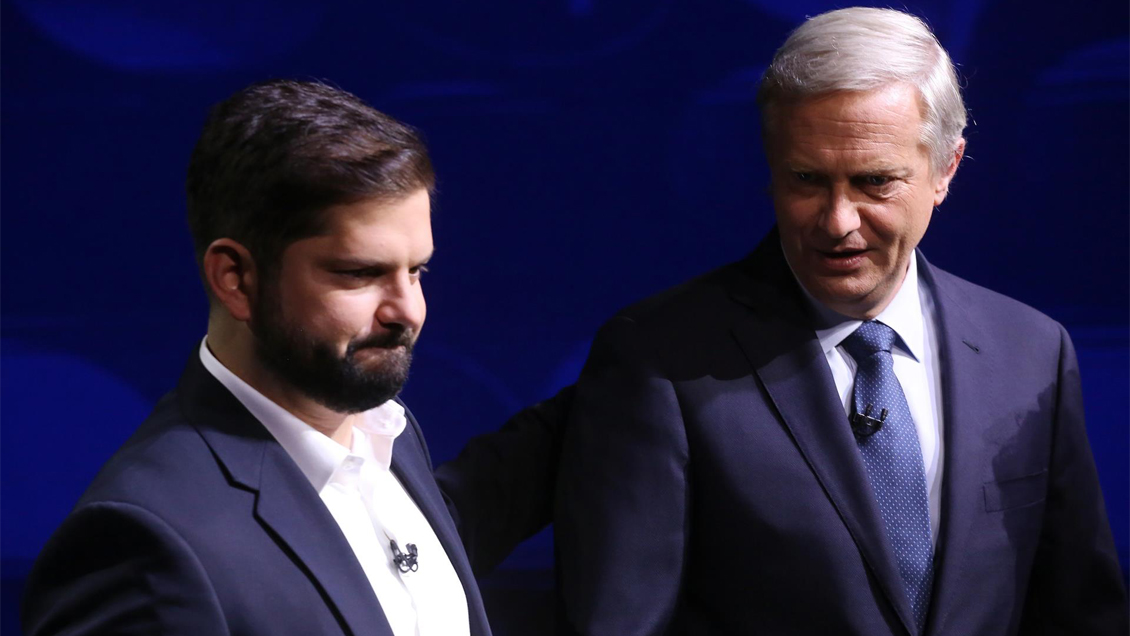 Boric y Kast protagonizaron un tenso debate final a seis días del balotaje