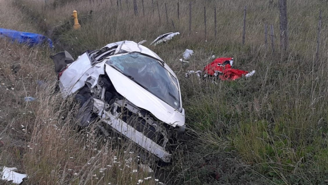 Joven de 24 años murió al volcar su vehículo en Puerto Natales