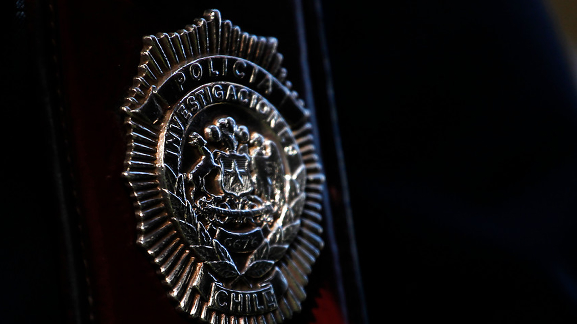 Funcionario PDI baleó a asaltante que lo abordó en Maipú