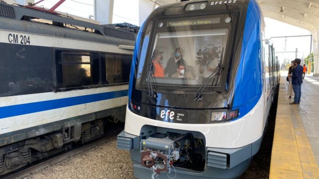 Realizan el viaje de prueba de los nuevos trenes Santiago- Rancagua