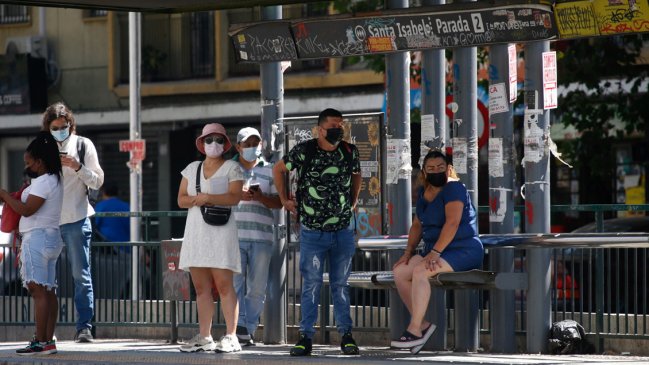 Franco Basso: En Santiago hoy tenemos menos del 60% de la cantidad de buses que un día normal