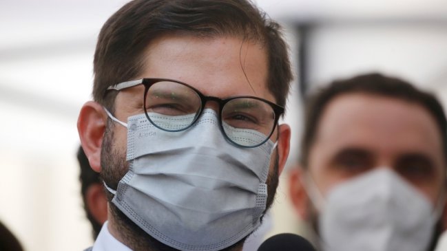 Gabriel Boric se reúne este miércoles con la mesa de Apruebo Dignidad